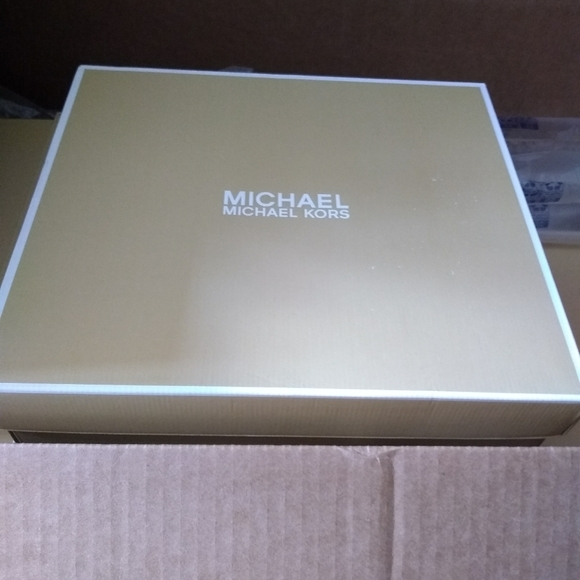 SOLD MICHAEL Kors Blaze Leather/Logo Open Bootie - Picture 9 of 11